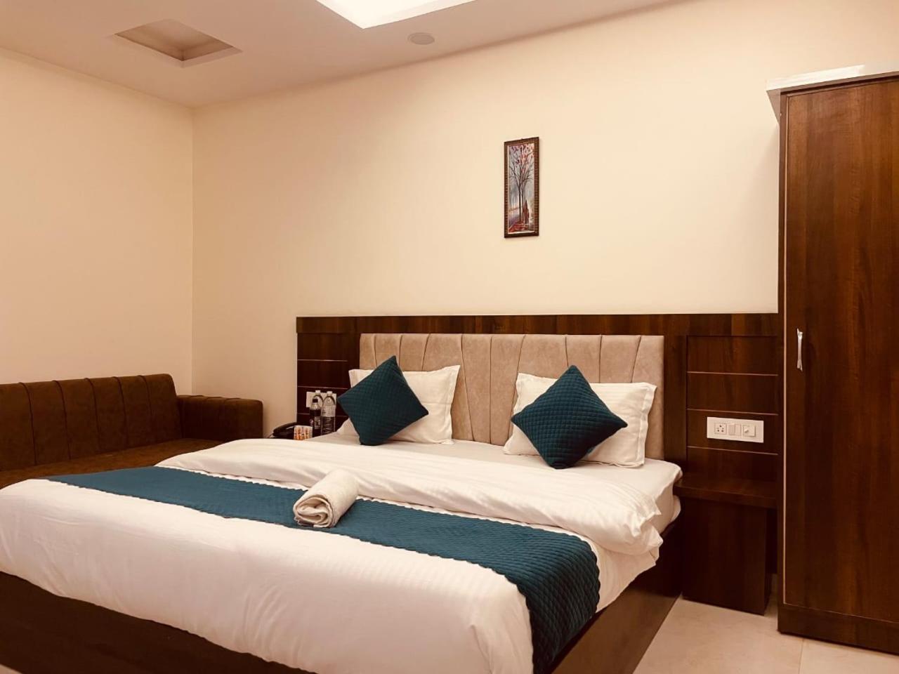 The Divine Ganga - Hot Selling Property In Haridwār Eksteriør bilde